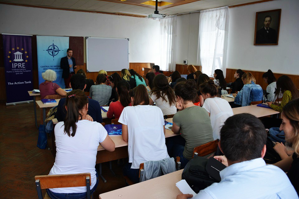 Promovarea culturii de securitate. O lecție publică despre parteneriatul RM-NATO la Universitatea de Stat „Grigore Țamblac” din Taraclia.